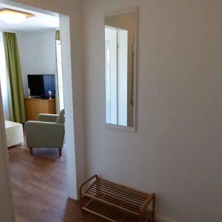 14 Im Haus Huehnergott - 4 Personen, Parkplatz Inclusive Apartment *